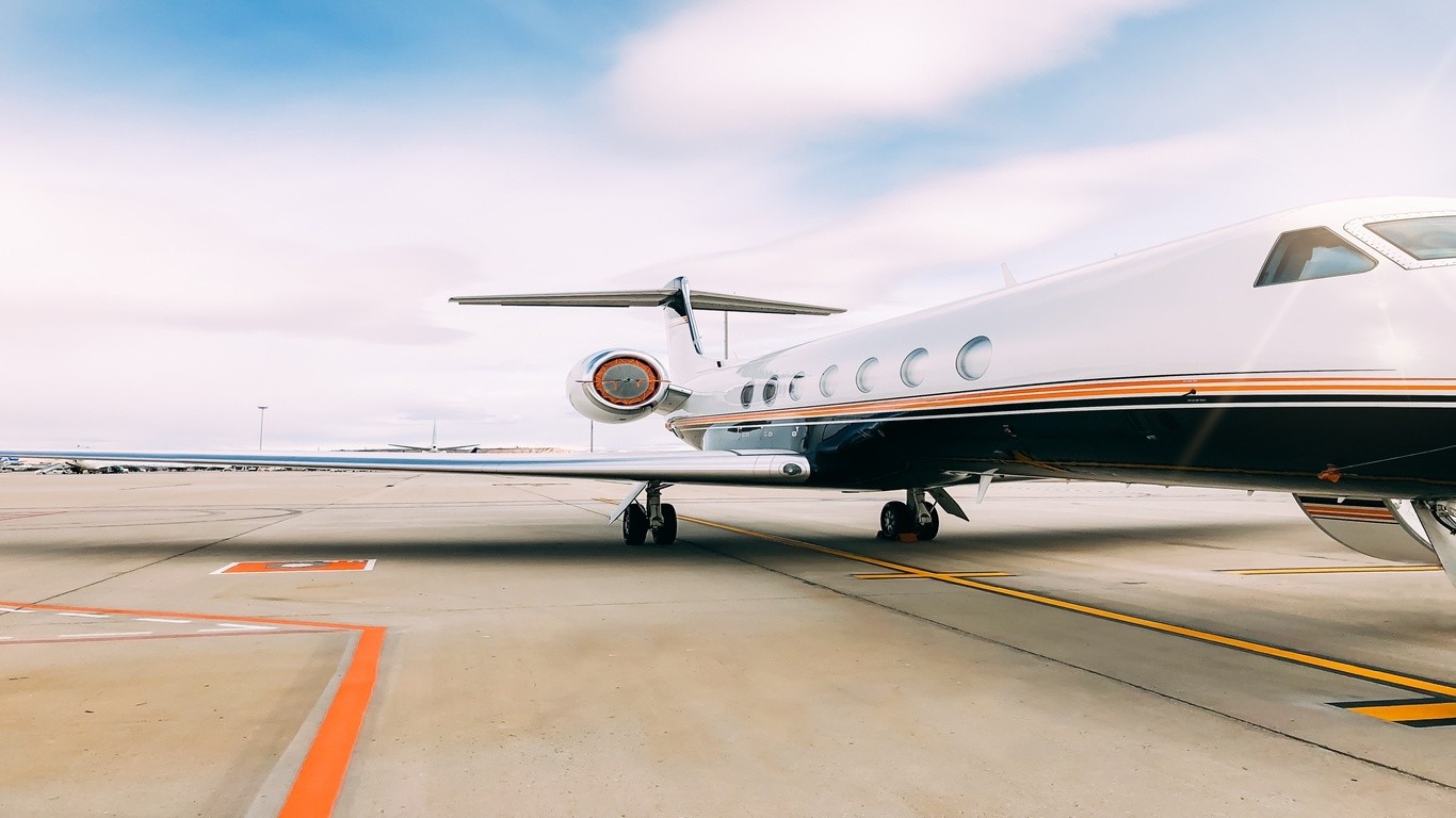 private-luxury-jet-airport-termi1