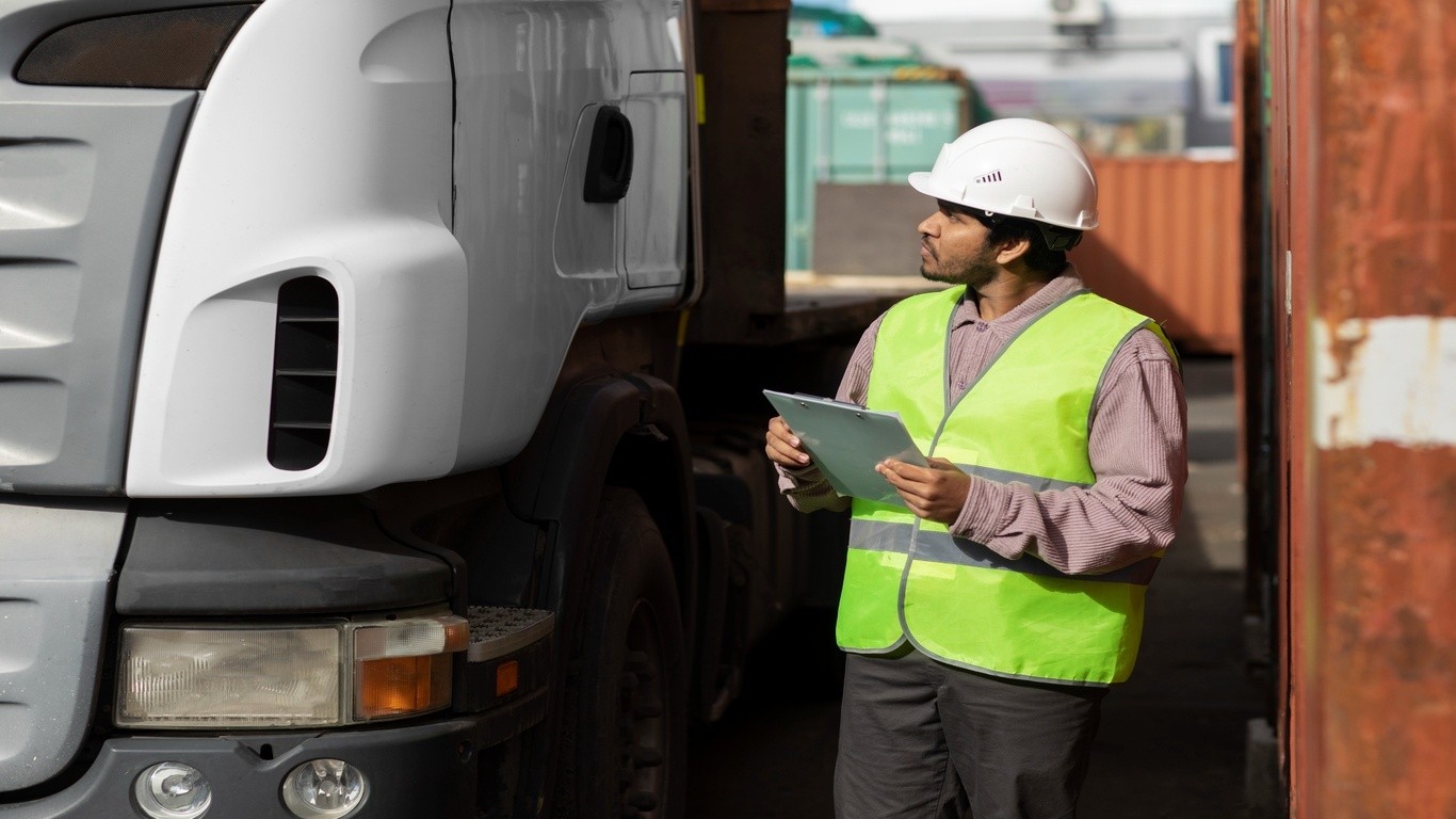Optimizing Fleet Management with Cloud-Based GPS Tracking
